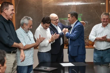 Otaviano Pivetta e outros líderes de MT