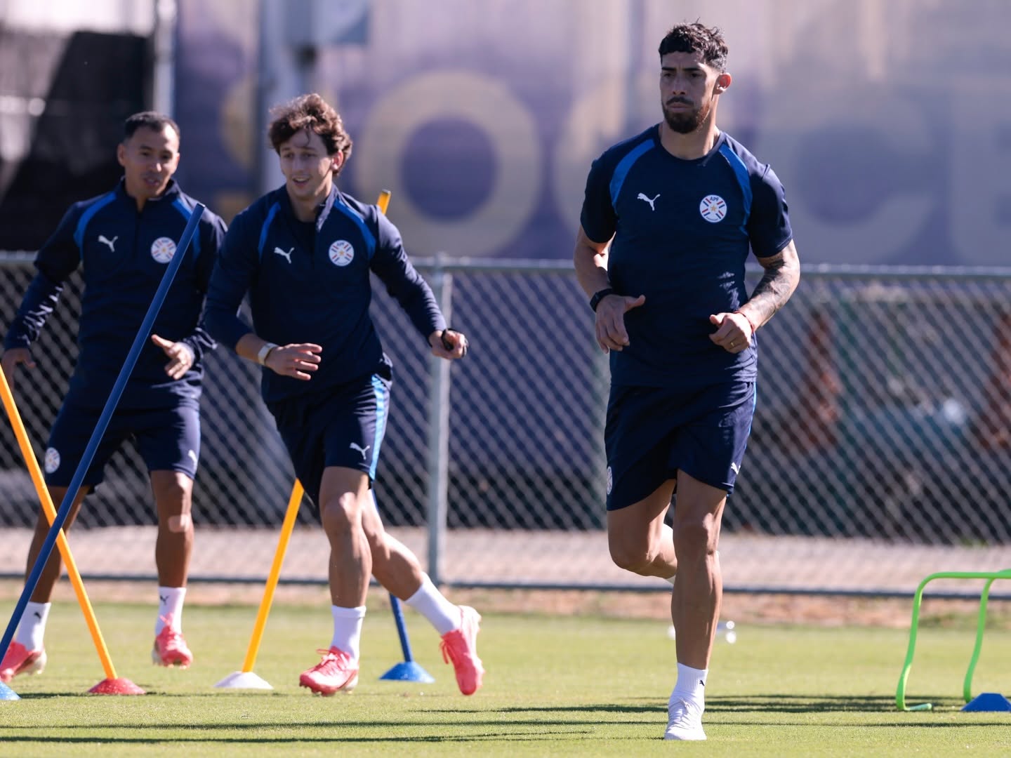 Estados Unidos x Paraguai: onde assistir à estreia que promete agitar a Copa do Mundo 2026. Imagem: Seleção do Paraguai Estados Unidos x Paraguai: onde assistir à estreia que promete agitar a Copa do Mundo 2026. Imagem: Seleção do Paraguai