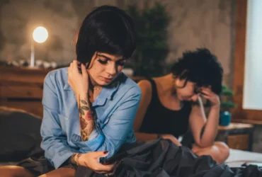 Astrologia revela 5 signos que podem abandonar relacionamentos estáveis por tédio