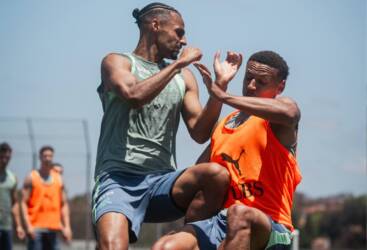 Suíça x Canadá: quem vai Liderar o grupo? Veja onde assistir e as escalações. Imagem: Seleção da Suíça