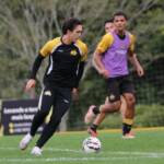 Criciúma x Londrina: onde assistir ao vivo e escalações  da Série B 2026