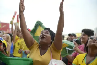 Polícia reforça a segurança em pontos de torcida no Rio de Janeiro