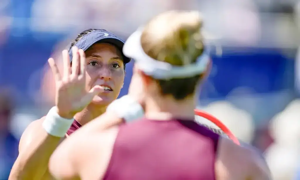 Luisa avança às oitavas de final nas duplas de Wimbledon