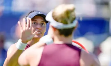 Luisa avança às oitavas de final nas duplas de Wimbledon