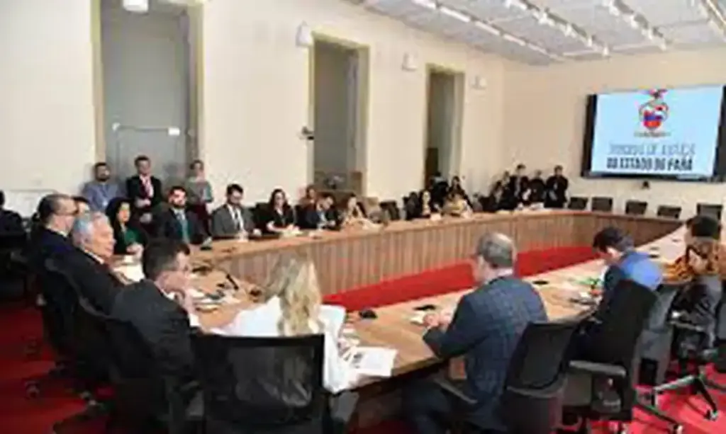 Neonazismo motiva ações do CNDH para enfrentar discurso de ódio no Brasil