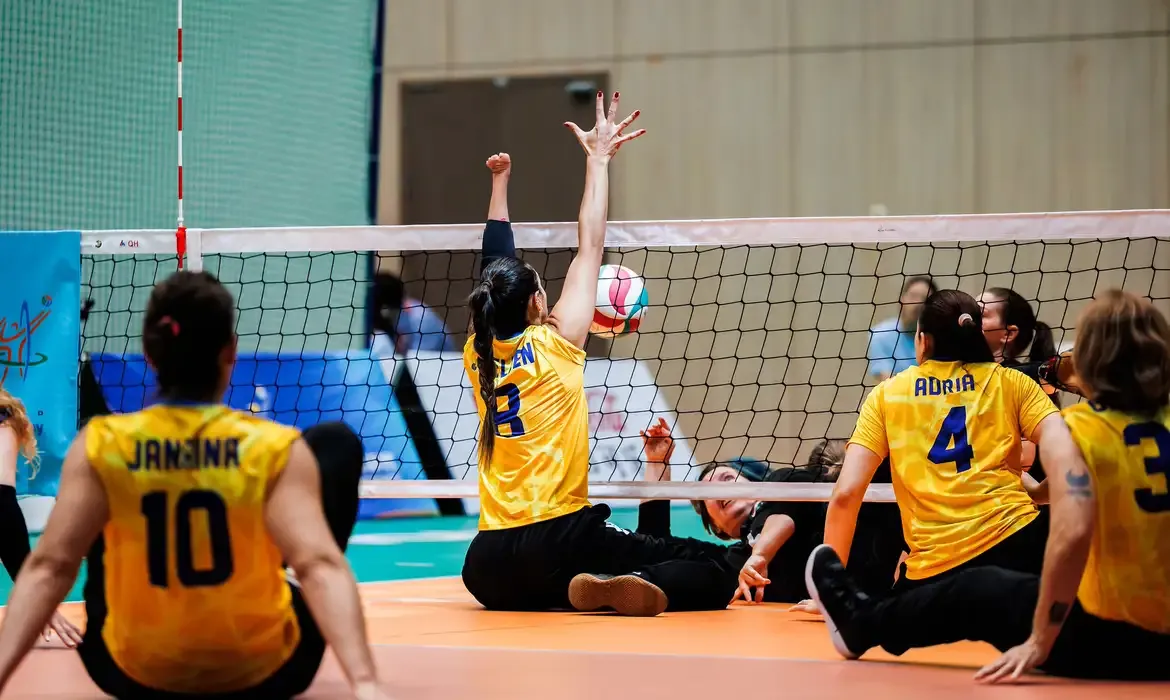 Vôlei sentado brasileiro avança às quartas do Mundial