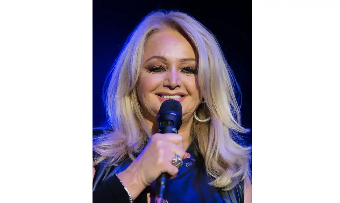 Bonnie Tyler morre aos 75 anos após período de internação em Portugal