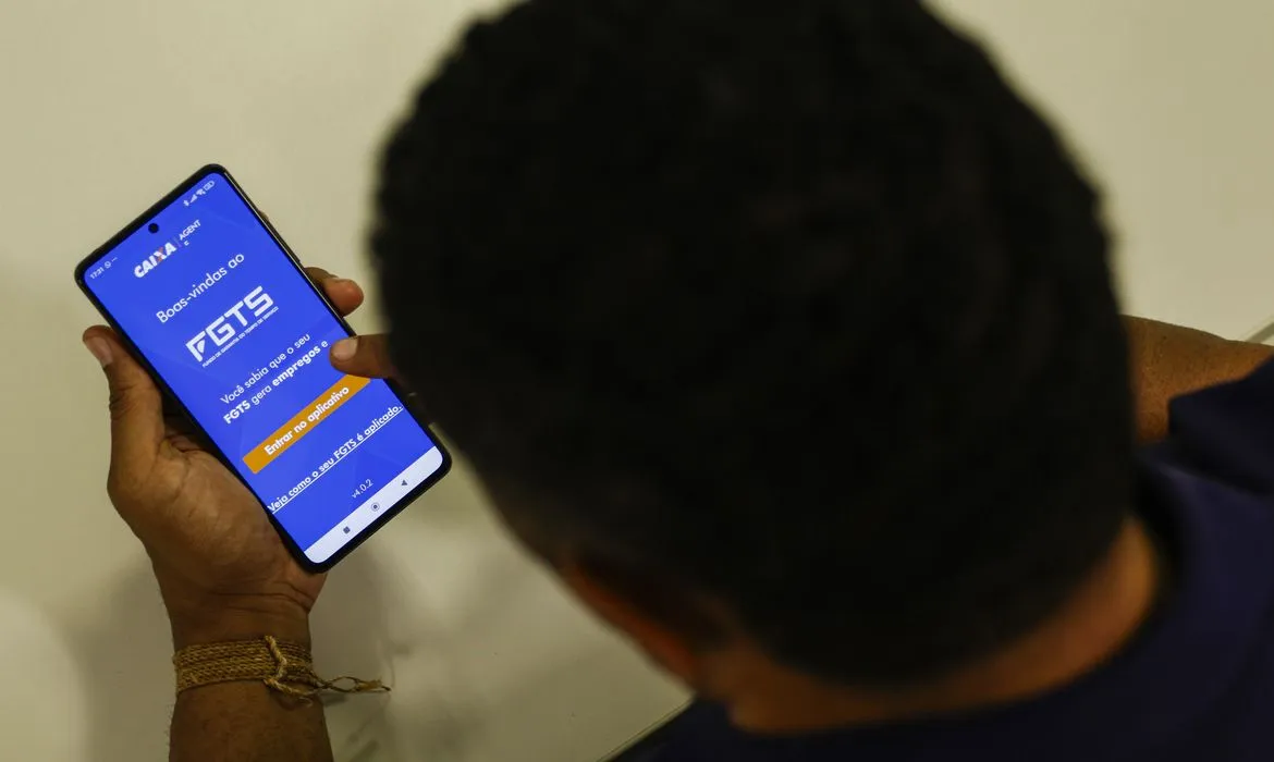 FGTS: entenda quanto o trabalhador receberá da distribuição de lucros