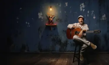João Bosco celebra 80 anos de história na música brasileira