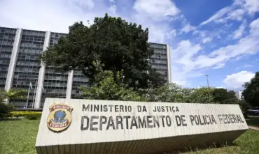 Operação mira empresário suspeito de intimidar jornalistas no caso Master