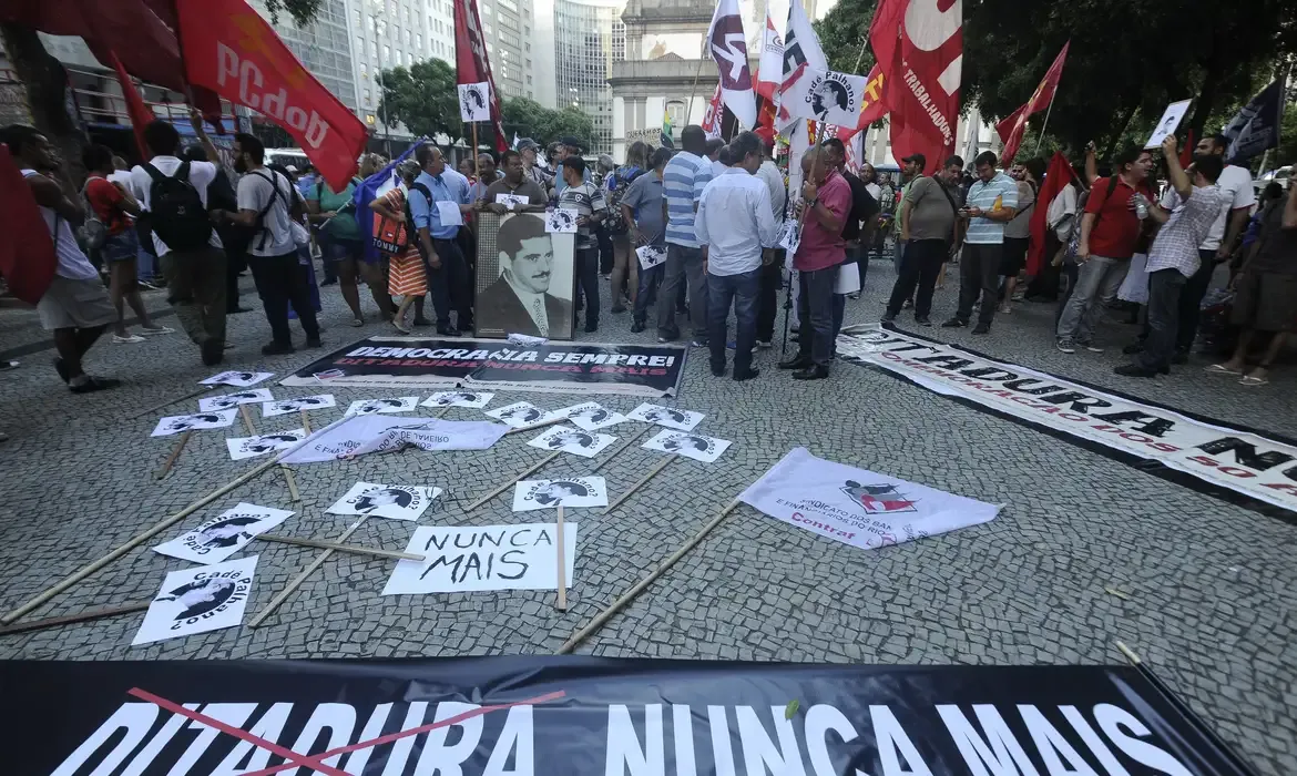 Desaparecimento: Estado pede desculpas por caso de ex-aluno da UnB na ditadura