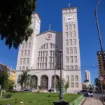 Assembleia promulga novas leis que criam incentivo para centros históricos e feriado para garis em MT