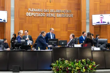 ReestruturacaoMilitar avanca na ALMT com aprovacao de PLCs