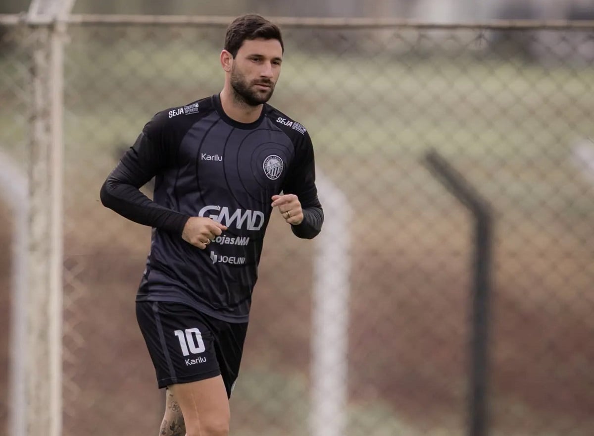 Athletic-MG x Operário-PR: onde assistir ao vivo, horário e prováveis escalações pela Série B. Imagem: André Jonsson/OFEC