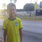 Menino de 8 anos desaparece após ser deixado em ponto de ônibus em Lucas do Rio Verde