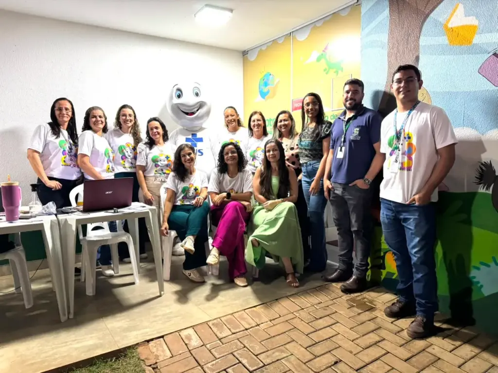 Vacina no braço, ingresso na mão: Carreta Mega Star leva centenas de crianças com caderneta em dia para passear em Primavera do Leste