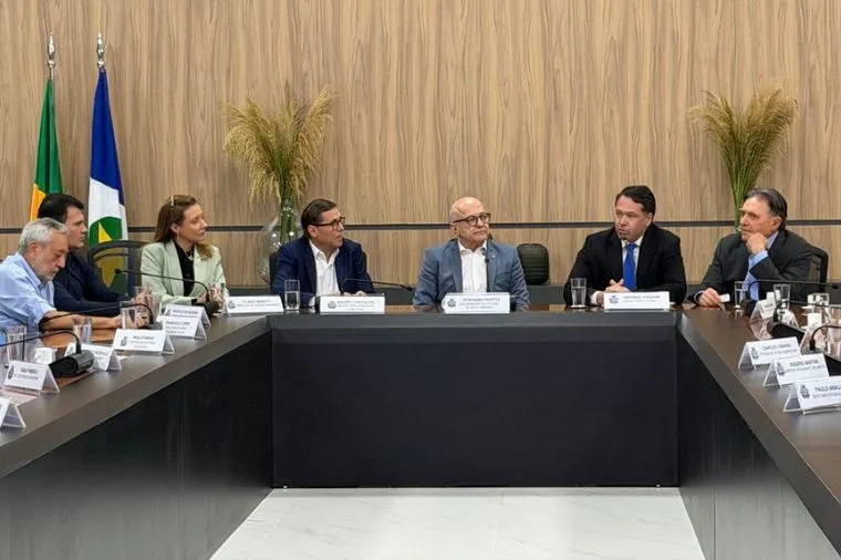TAC de R$ 60 milhões sela força-tarefa para sanar crise em Várzea Grande