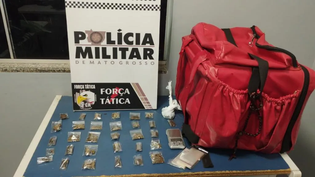 Tráfico de drogas em Sinop: falso entregador de aplicativo é preso pela Força Tática com porções de maconha