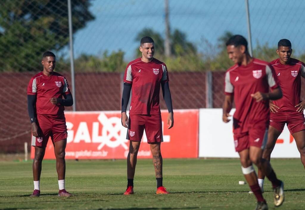 CRB x Náutico: onde assistir ao vivo e prováveis escalações pela Série B. Imagem: Francisco Cedrim/CRB
