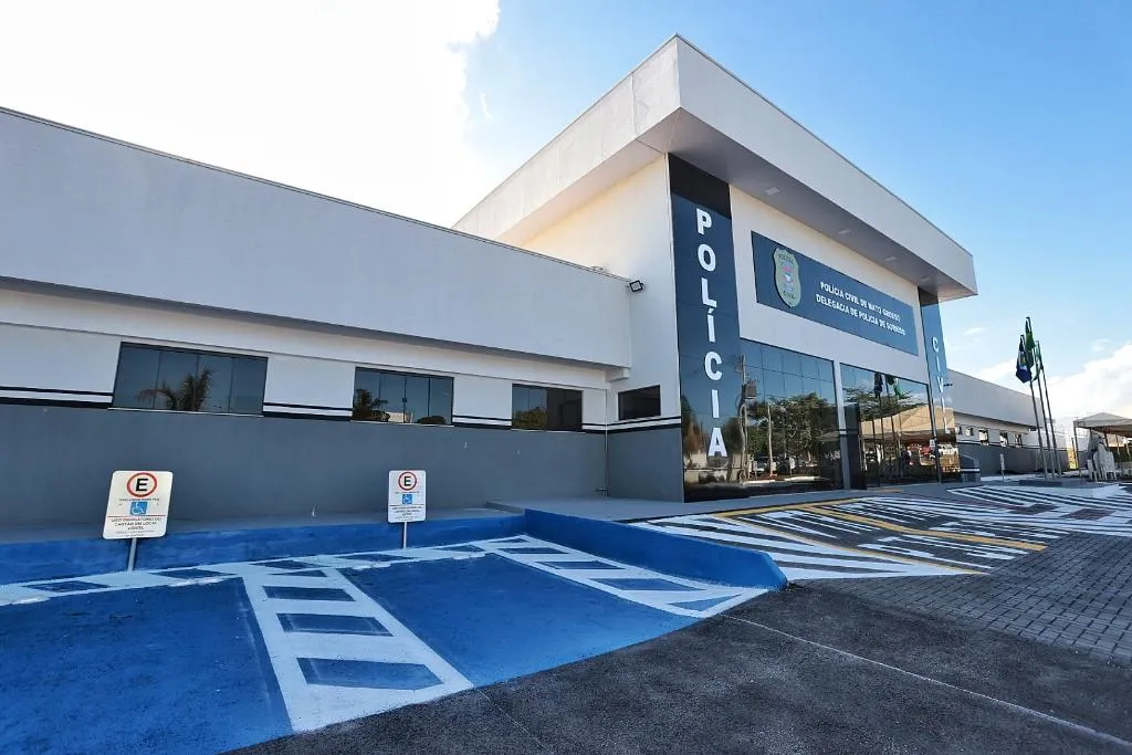 Motorista desconfia de passageiro e entrega fugitivo de presídio de Sinop na delegacia de Sorriso