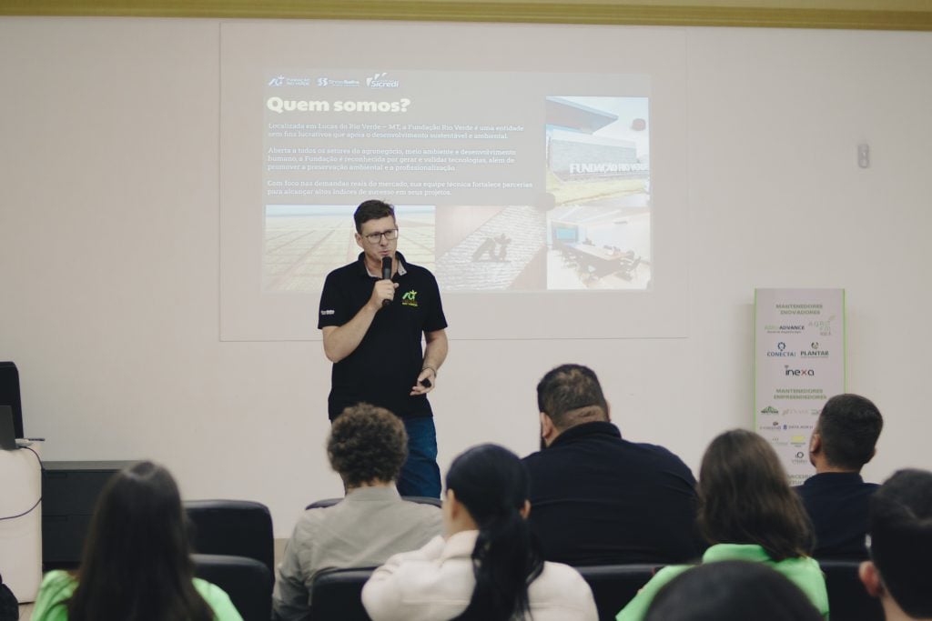 Fundação Rio Verde destaca pesquisas de longo prazo durante o 2º Seminário de Agricultura Regenerativa em Lucas do Rio Verde