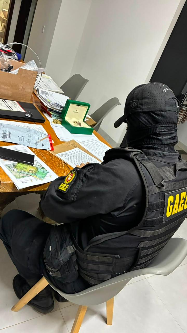GAECO cumpre mandados em operação contra fiscais de obras da Prefeitura de Sinop