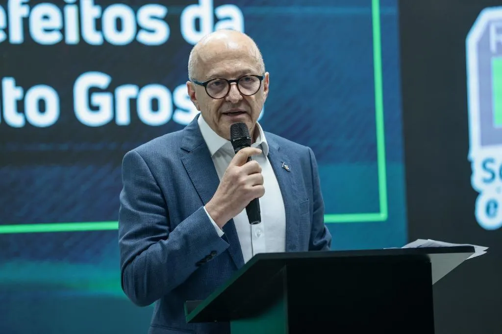 Ordens de serviço impulsionam Colégios Estaduais Integrados em Cuiabá