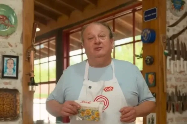 Hambúrguer francês de Érick Jacquin ganha versão prática