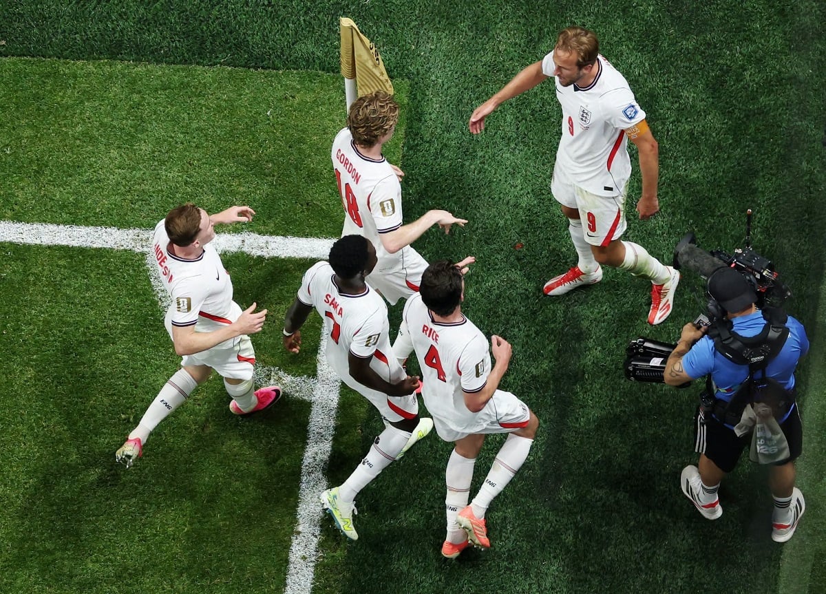 México x Inglaterra: onde assistir ao vivo, horário e prováveis escalações pelas oitavas da Copa do Mundo 2026. Imagem: Seleção inglesa