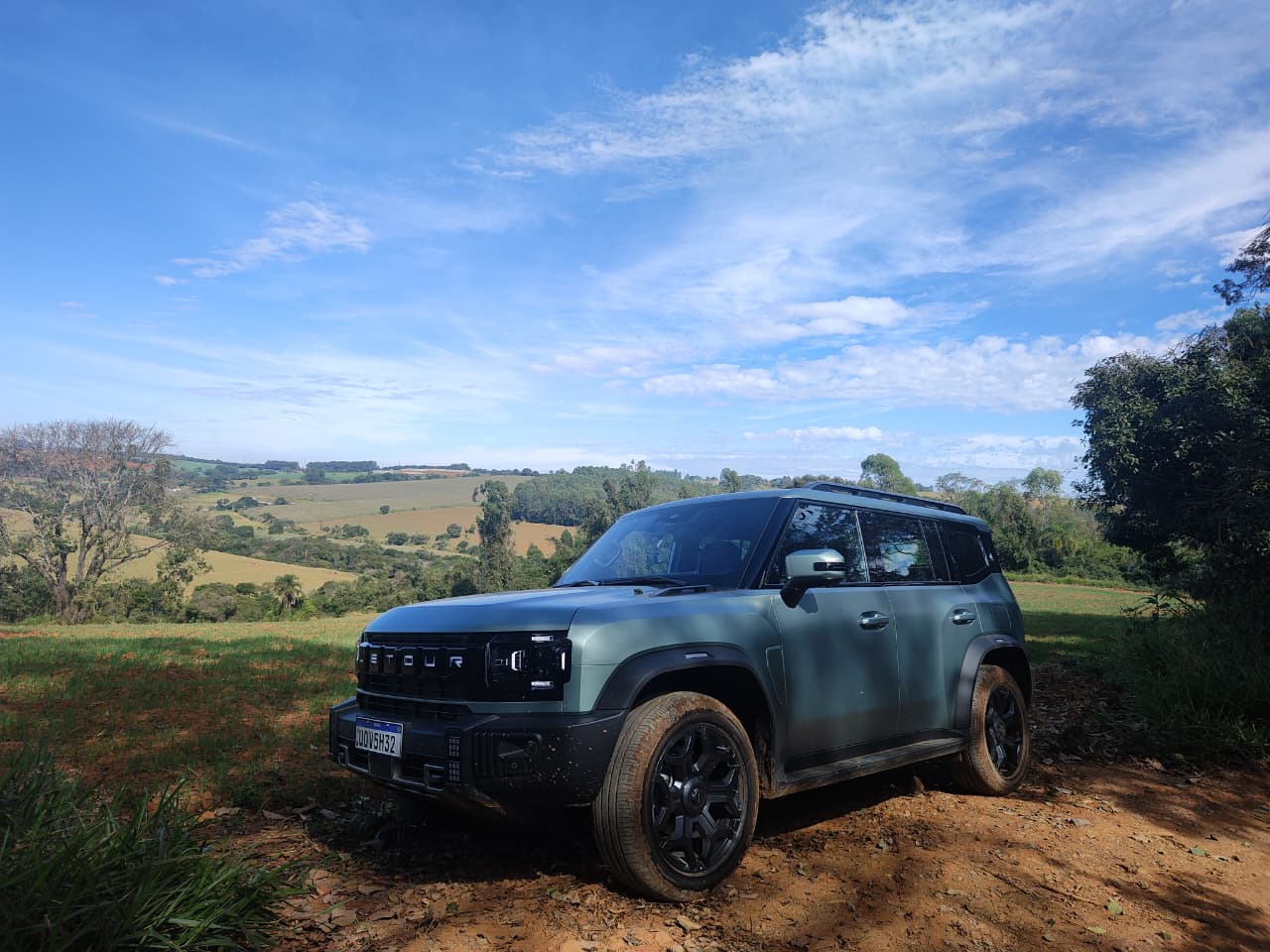 Jetour T2 XWD 4×4 une potência híbrida e capacidade off road   Mateus Dias (2)
