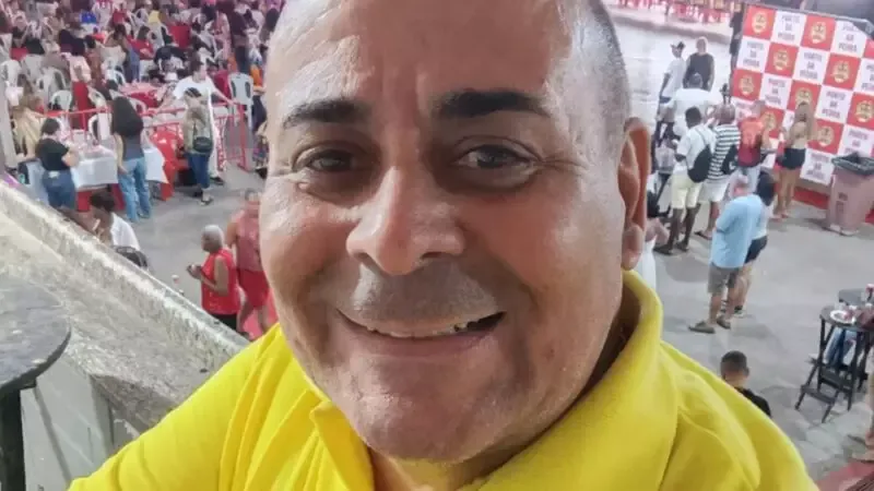 Agostinho reaparece em festa junina 20 anos após o BBB