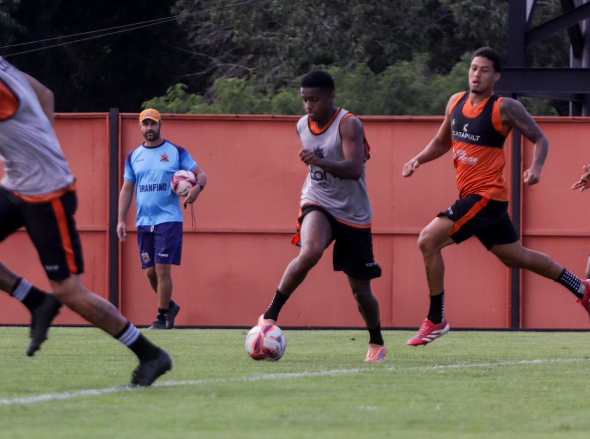 América-RJ x Nova Iguaçu: onde assistir ao jogo das oitavas de final da Copa Rio. Imagem: Divulgação Nova Iguaçu