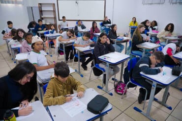 Alunos da rede pública voltam às aulas nesta terça-feira em Lucas do Rio Verde