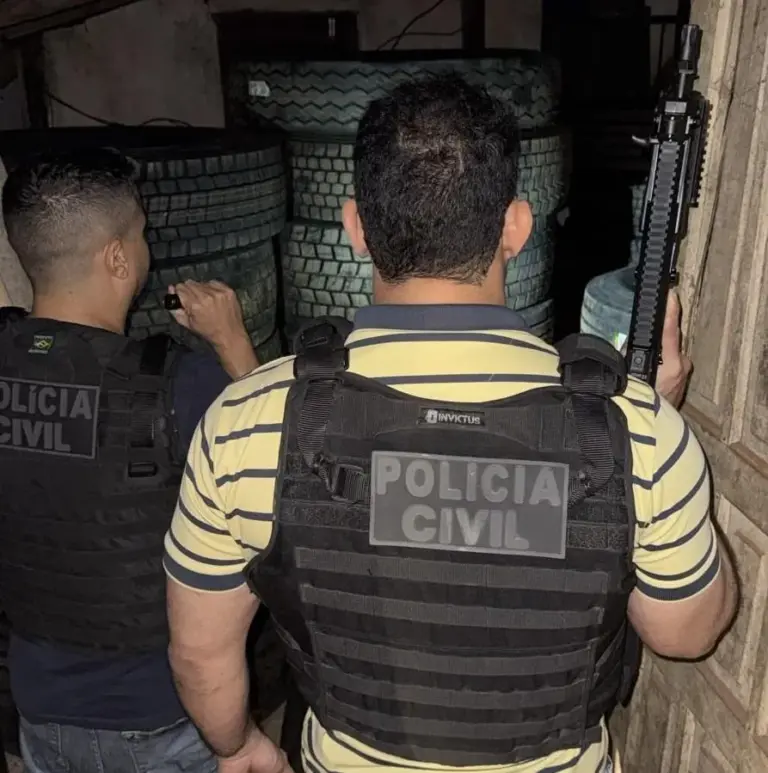 Polícia Civil recupera carga de pneus roubada e prende trio em Várzea Grande