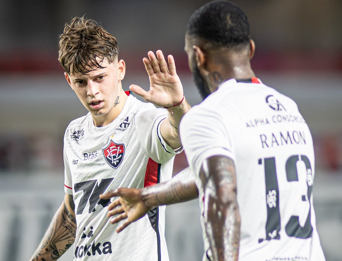 Vitória x Palmeiras: onde assistir ao vivo, horário, escalações e tudo sobre o duelo pelo Brasileirão