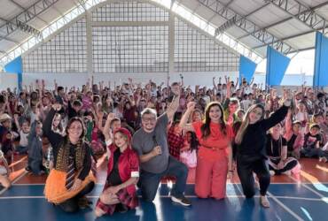 Lucas do Rio Verde recebe projeto do MPMT que conscientiza estudantes sobre violência e abuso infantil por meio do teatro
