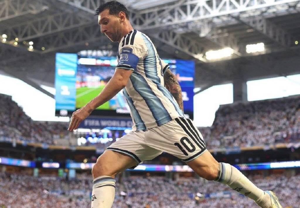 Argentina x Egito: onde assistir ao vivo, escalações e tudo sobre o jogaço das oitavas. Imagem: Seleção da Argentina