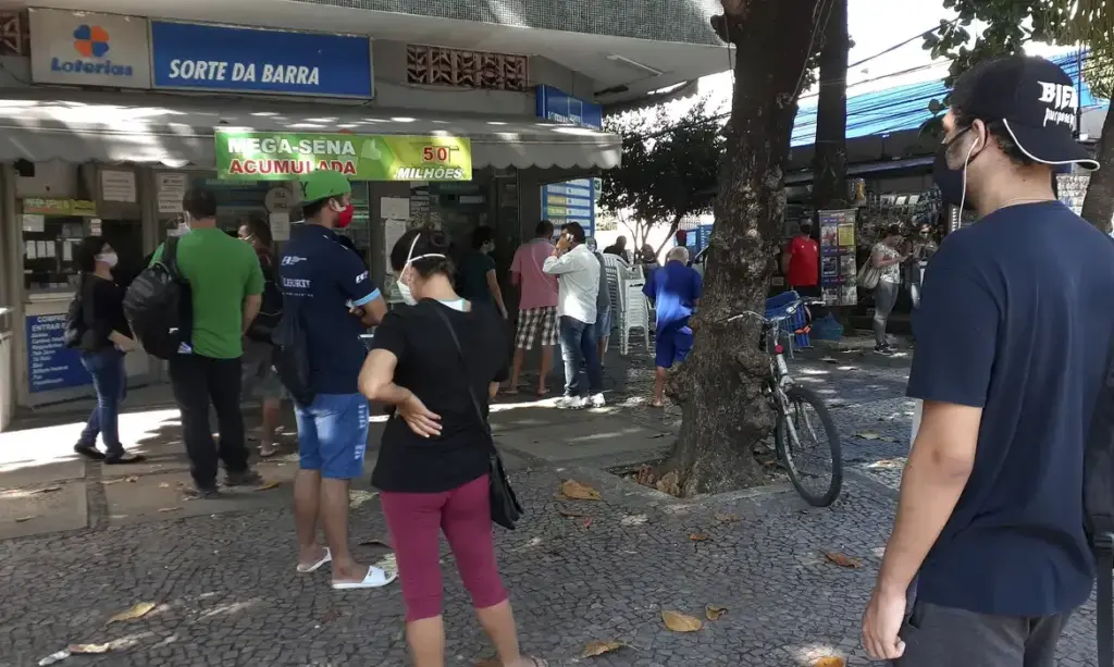 Apostas: Justiça proíbe plataforma que operava sem autorização no Rio