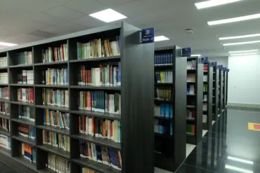 Foto da biblioteca do TJMT