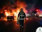 Corpo de Bombeiros combate incêndio que destruiu carro em Sorriso