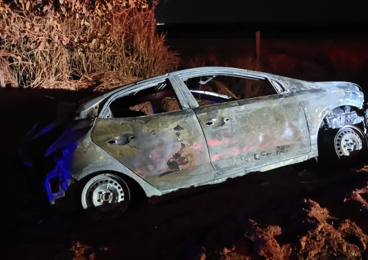 Homem é encontrado carbonizado dentro de porta-malas de veículo em Várzea Grande, MT
