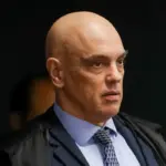 Moraes determina nova manifestação da PGR sobre arma de Bolsonaro