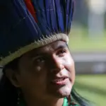 Indumentárias tradicionais poderão ser usadas em fotos de documentos oficiais