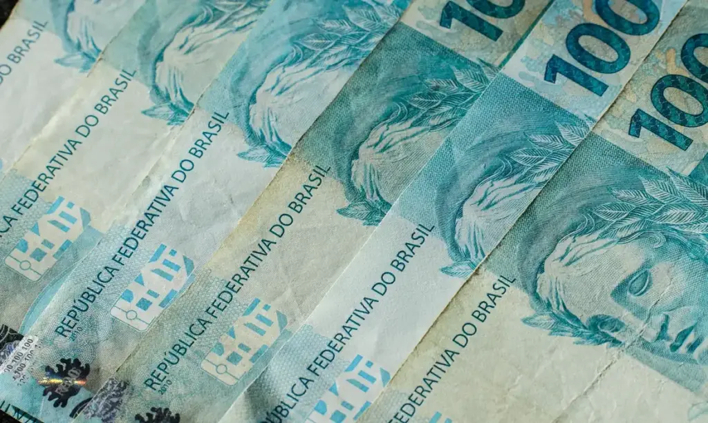 Fies terá juros cobrados durante o período de carência do crédito empreendedor