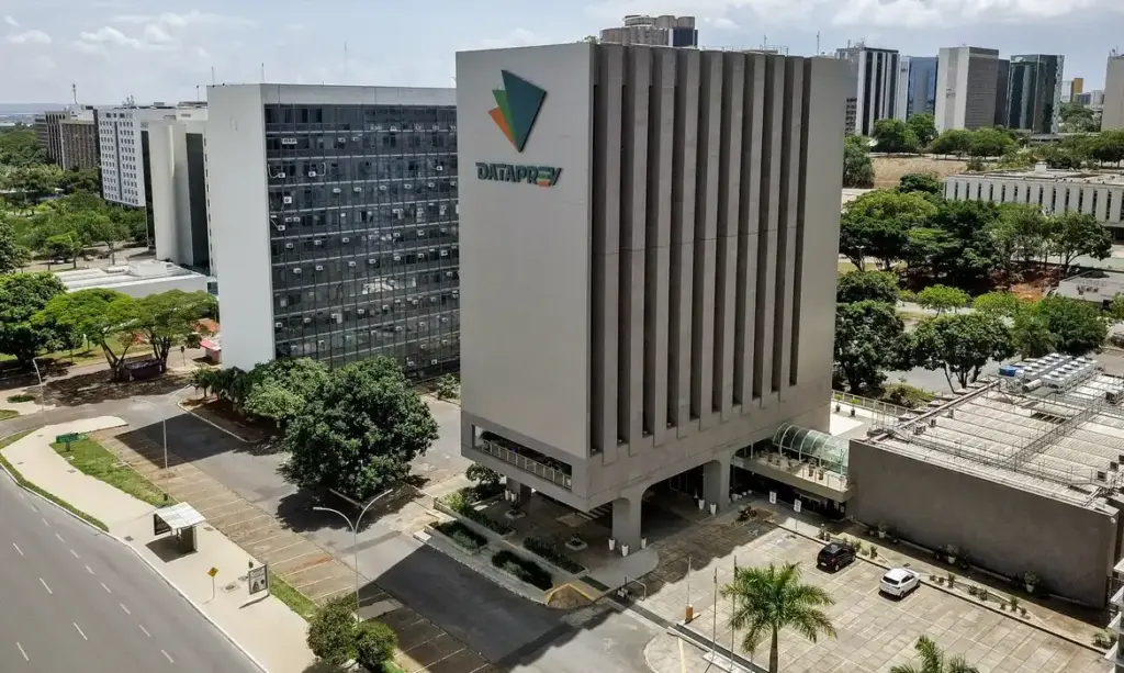Dataprev abre concurso com 212 vagas e salários de até R$ 10,6 mil