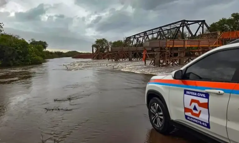 Tempestades atingem 43 municípios no Rio Grande do Sul e deixam desalojados