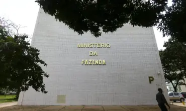STF pode receber recurso do governo contra PEC dos agentes de saúde
