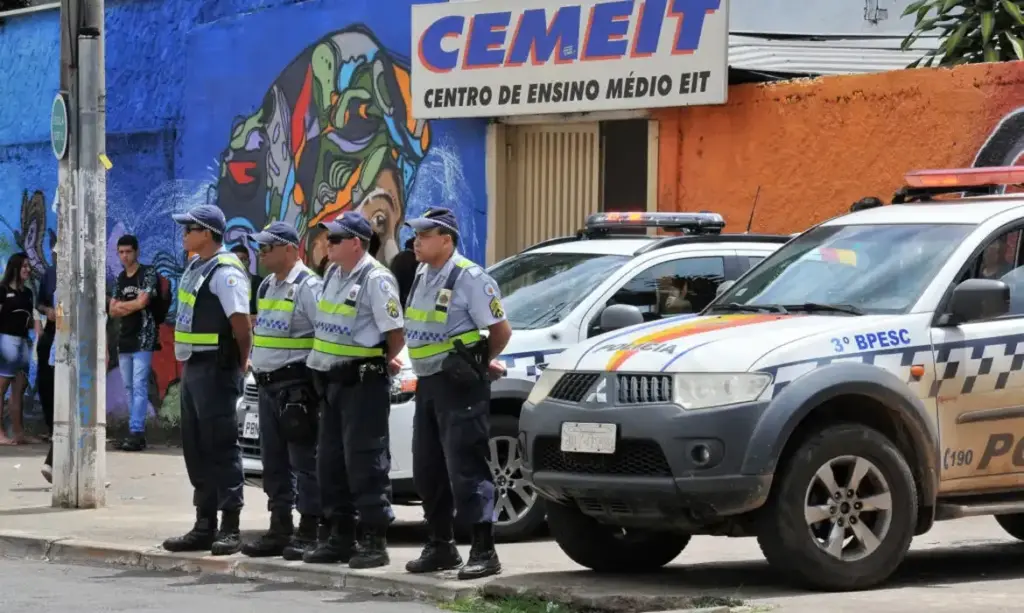 Resolução do CNE reforça regras para garantir os 200 dias letivos nas escolas