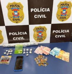 drogas e dinheiro apreendidos