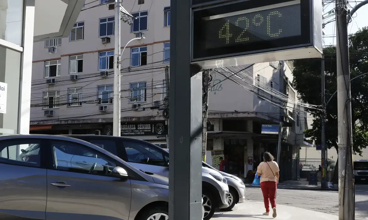 El Niño leva Bombeiros do Rio a lançar plano para reforçar prevenção
